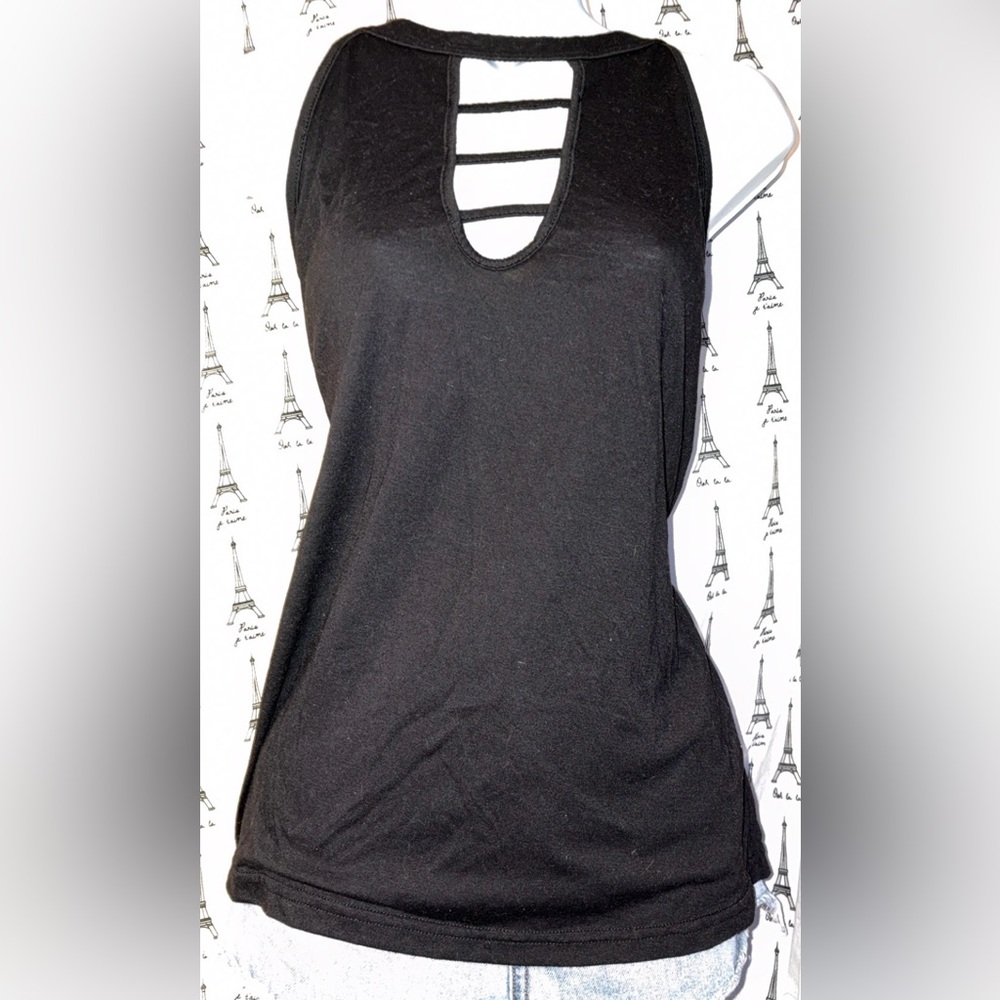 Black Sleeveless Top